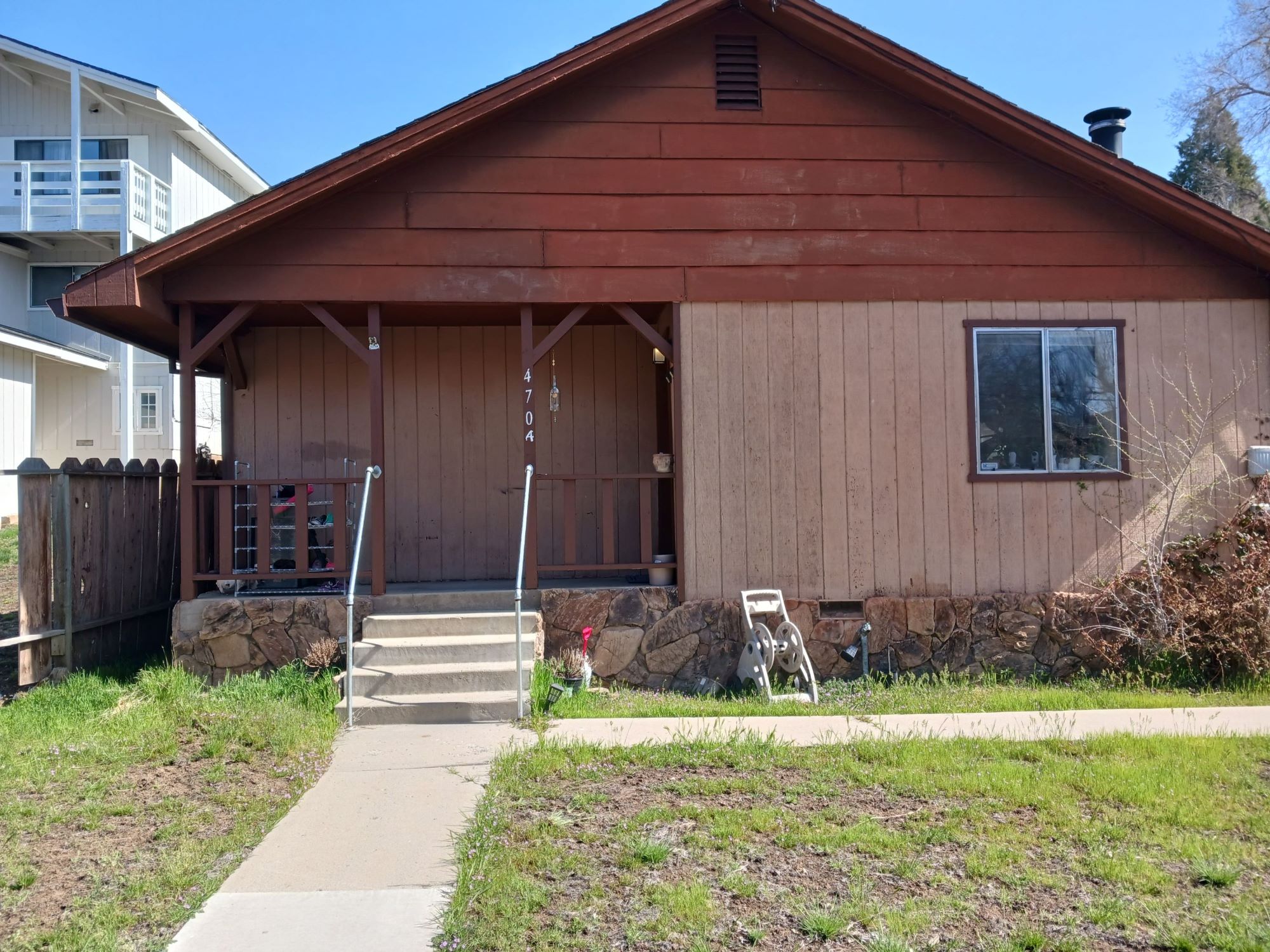 470 Carroll Street A Susanville, California 96130