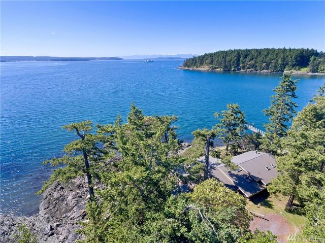 821  SQUAW BAY RD