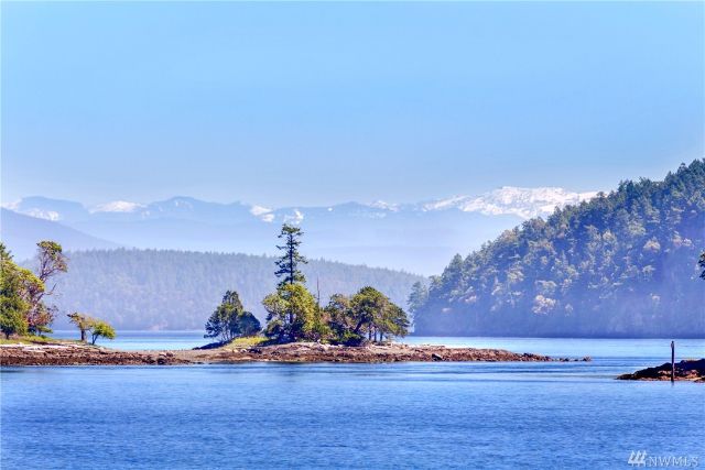 821  SQUAW BAY RD