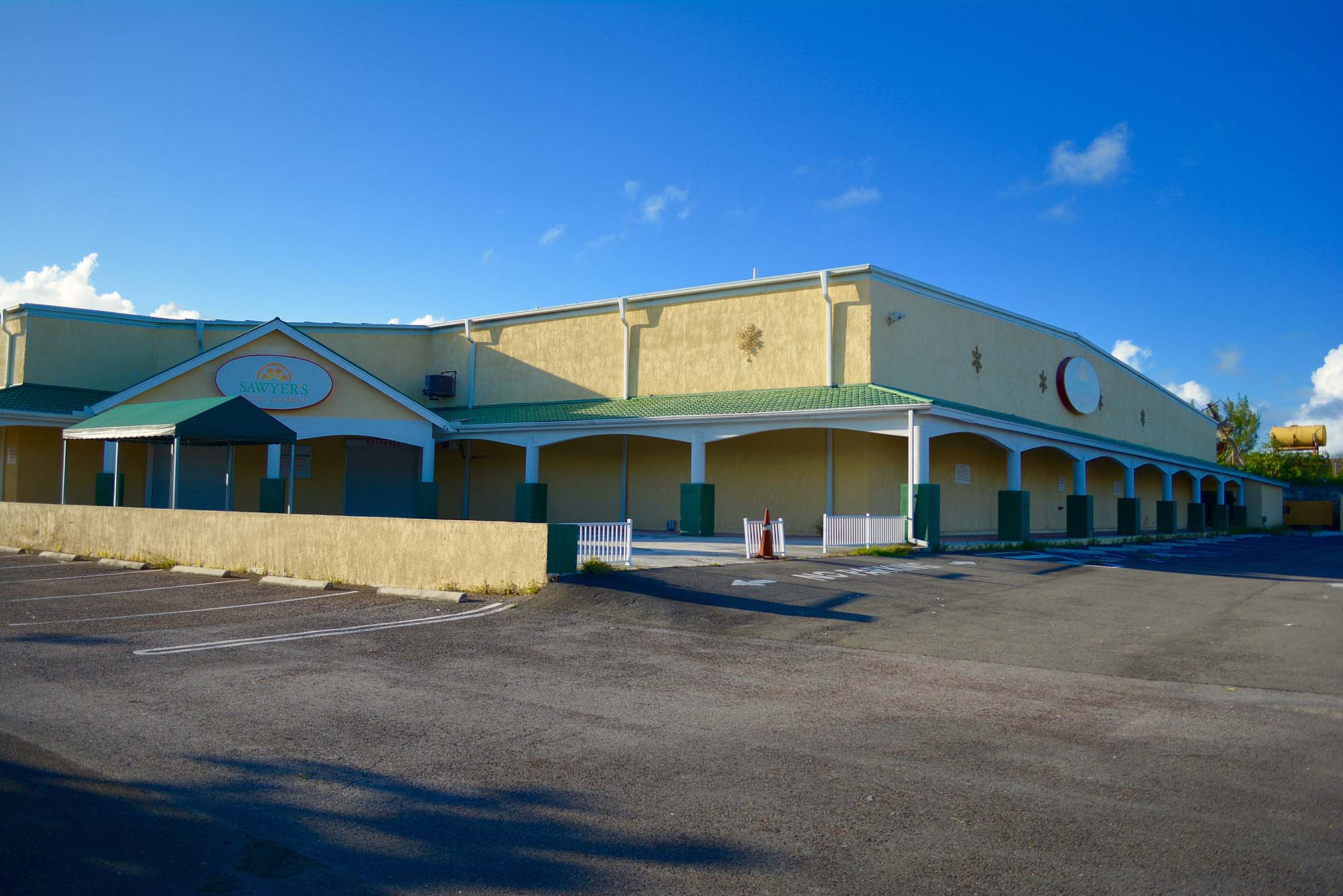 Commercial Nassau Village
