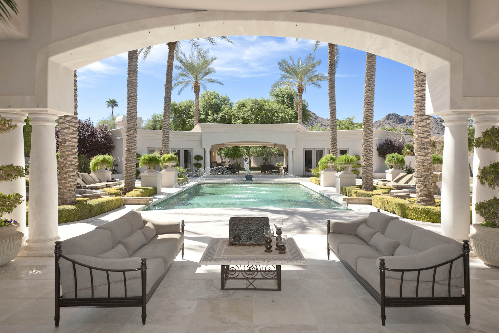 6347 East Royal Palm