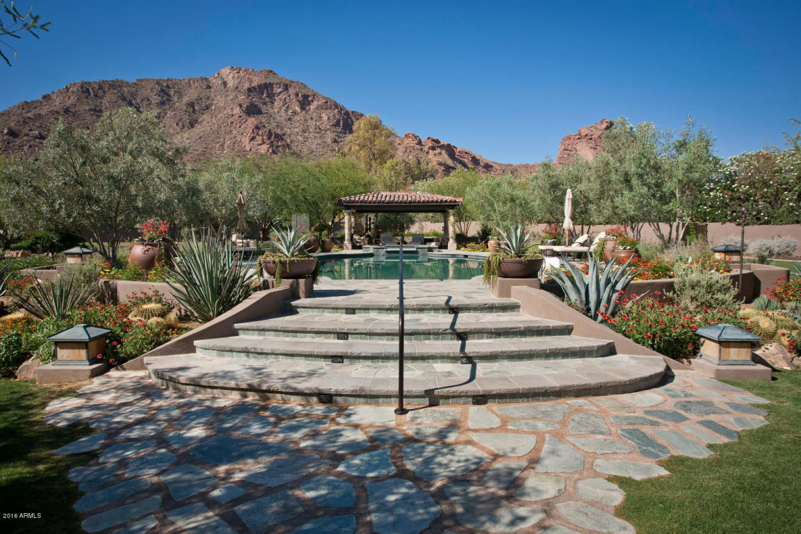 3 Private Listing