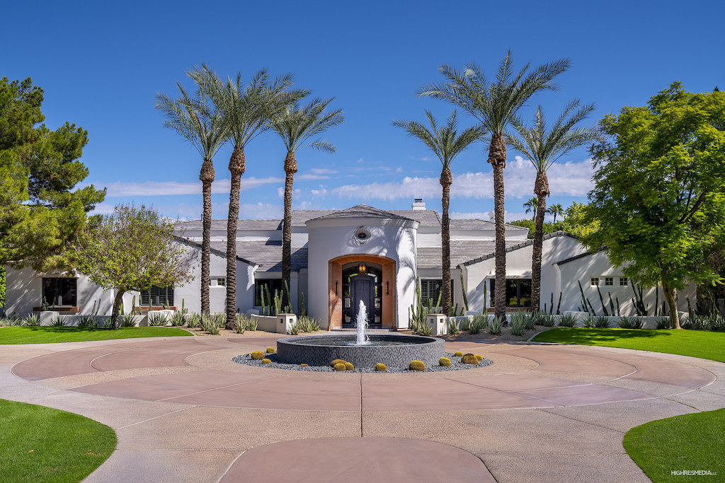 3 N  Private Listing