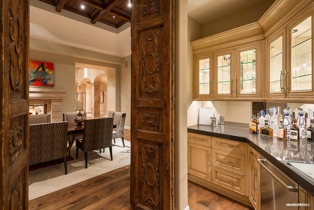 3 Private Listing