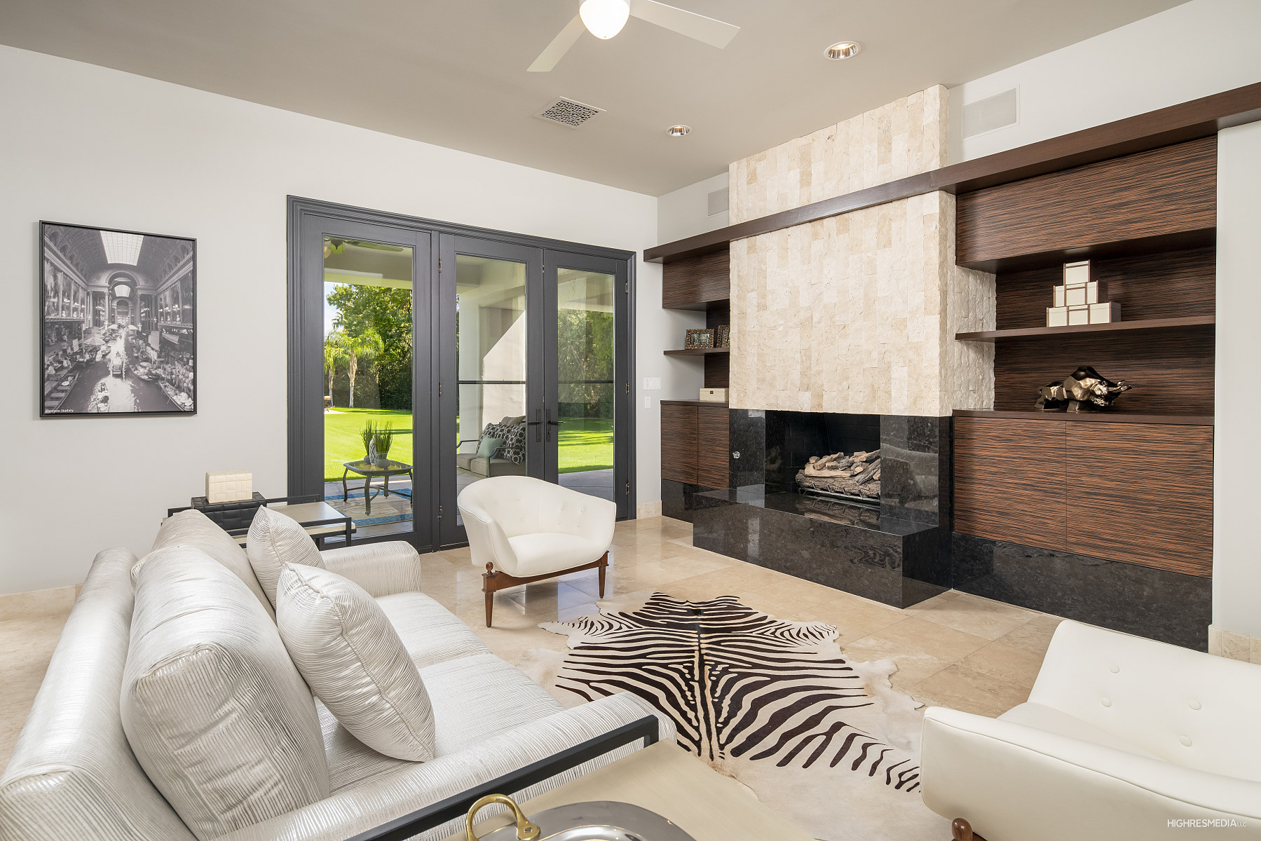3 N  Private Listing