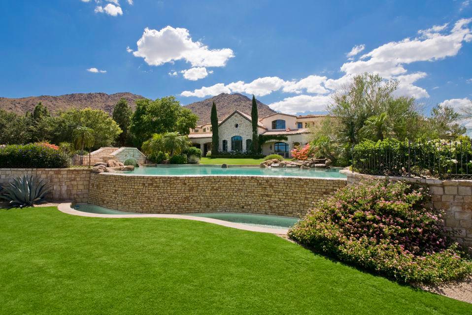 5540 North Saguaro
