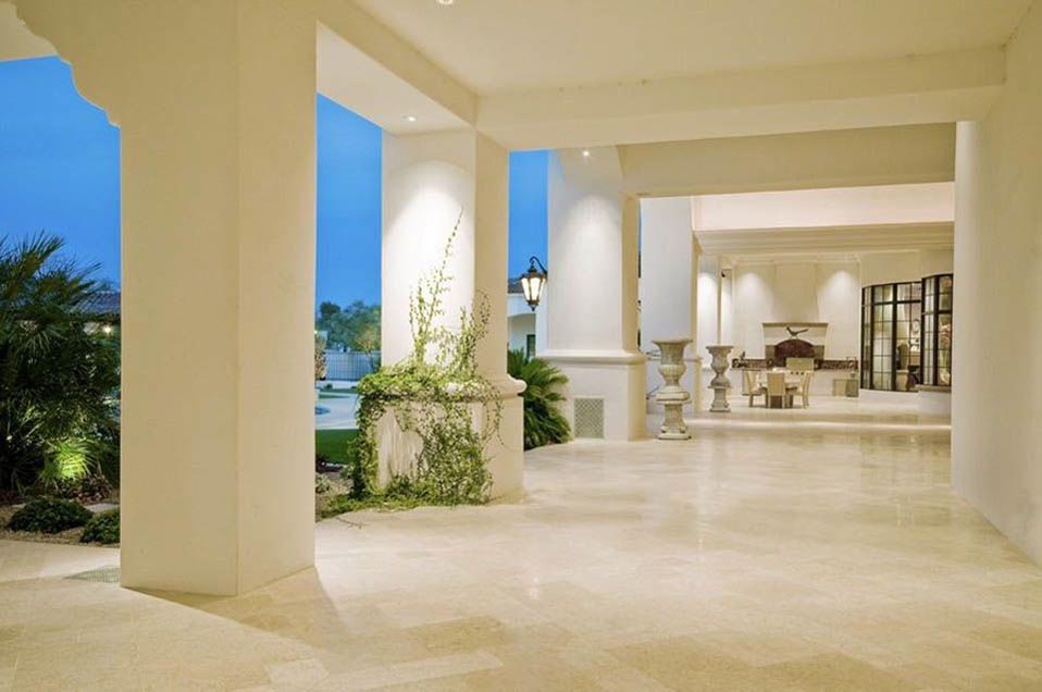 5636 Mockingbird Ln.