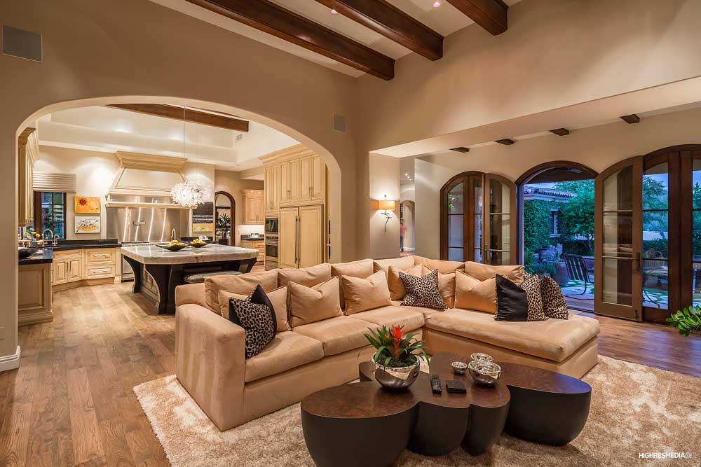 3 Private Listing