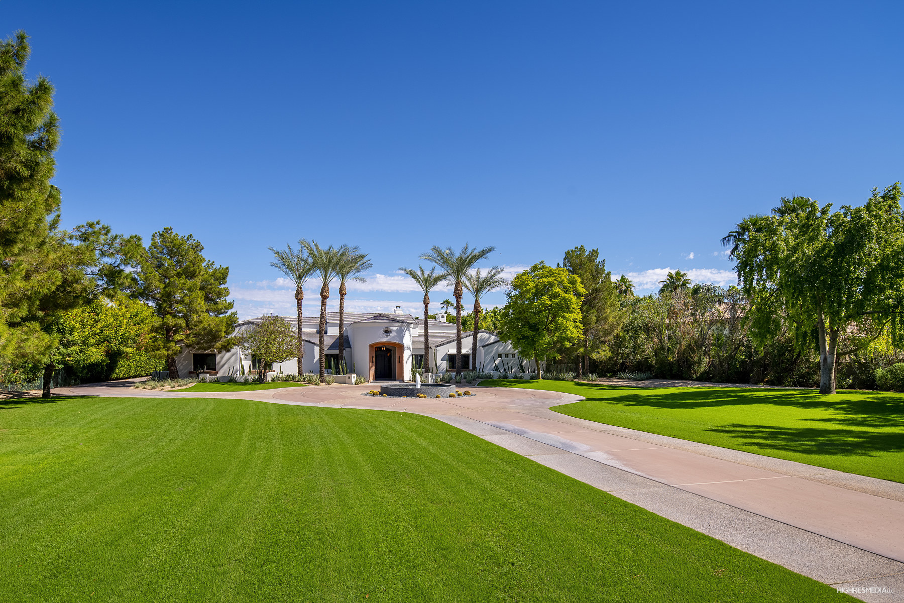 3 N  Private Listing