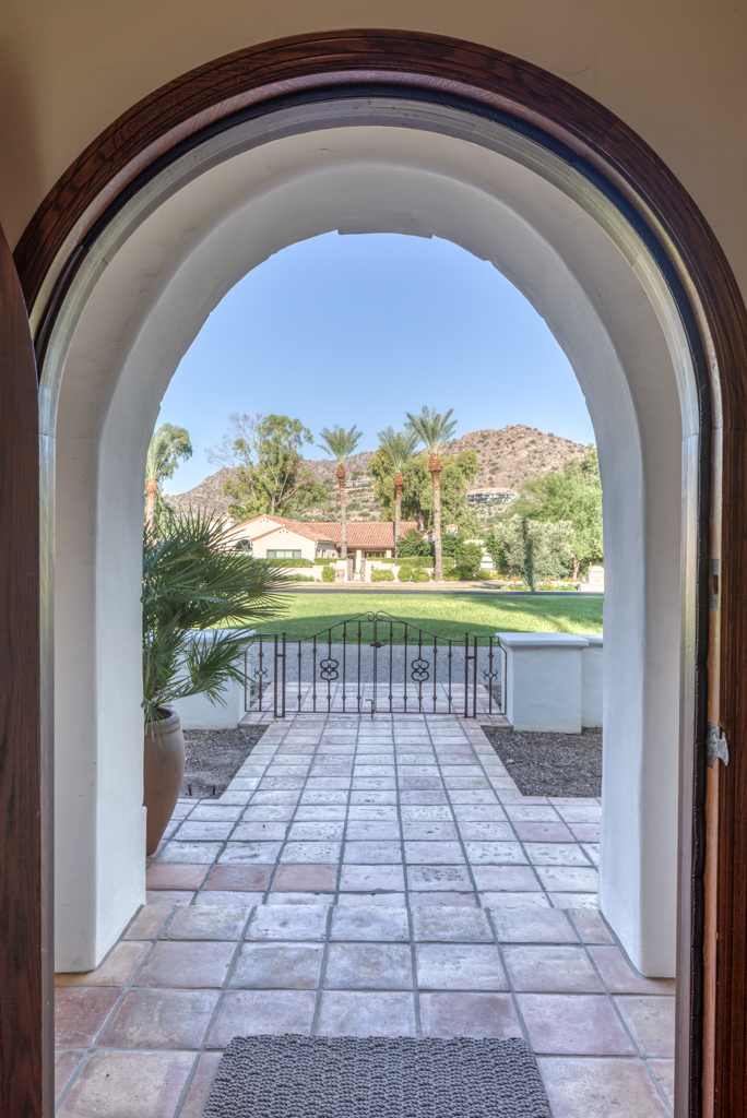 7511 N Eucalyptus Dr.