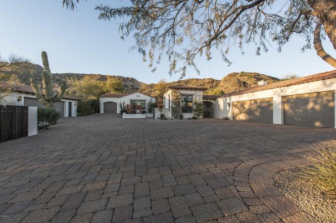 5936 E Joshua Tree Ln