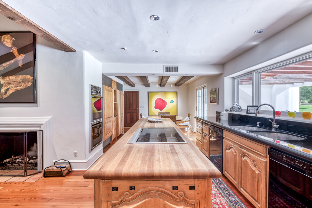 7511 N Eucalyptus Dr.