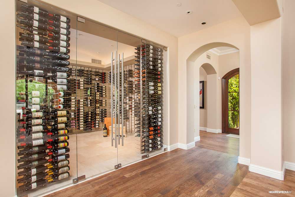 3 Private Listing