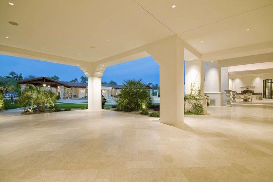 5636 Mockingbird Ln.