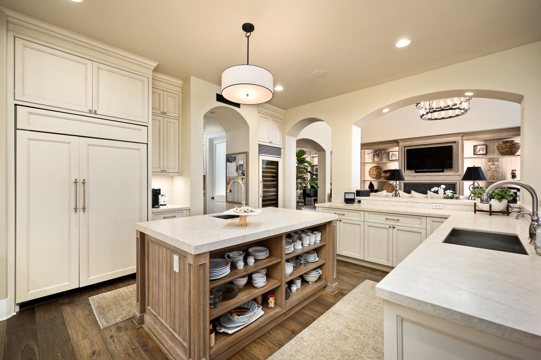 3915 E Sierra Vista Dr.