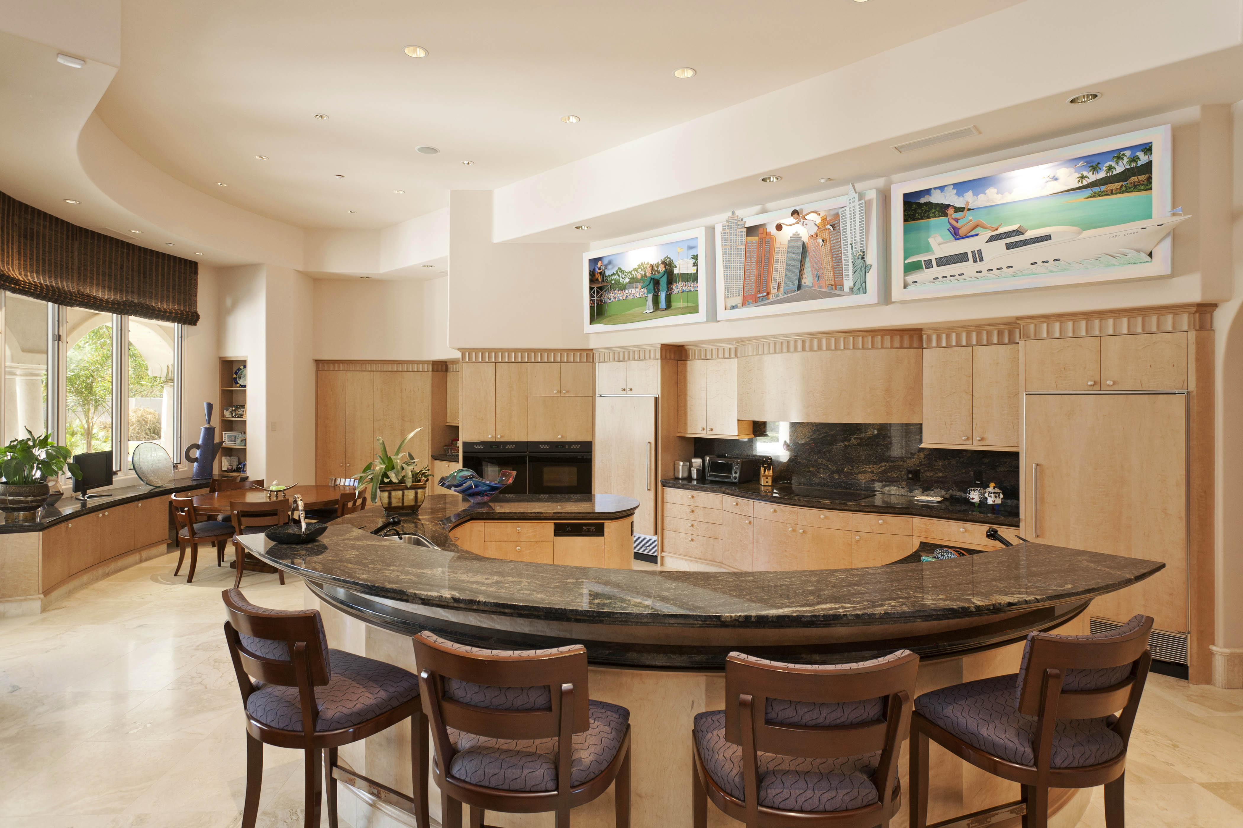 6347 East Royal Palm