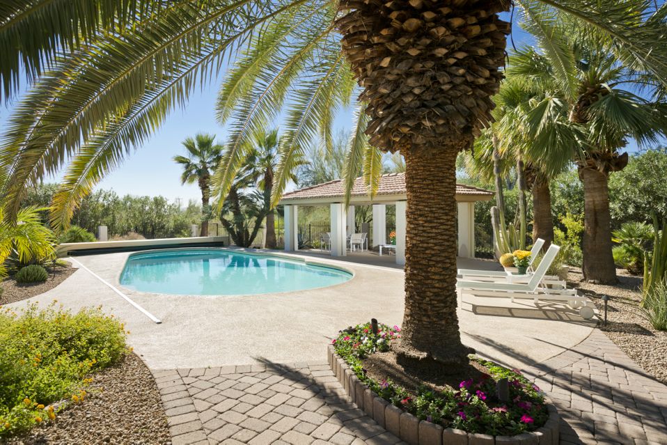 3801 E San Miguel