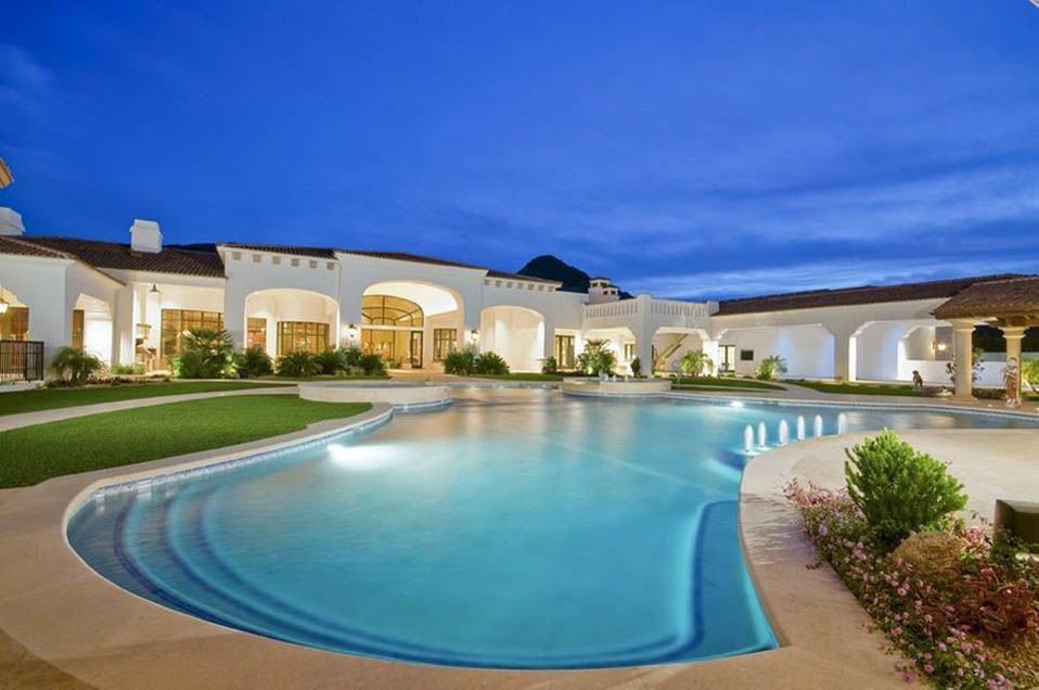 5636 Mockingbird Ln.