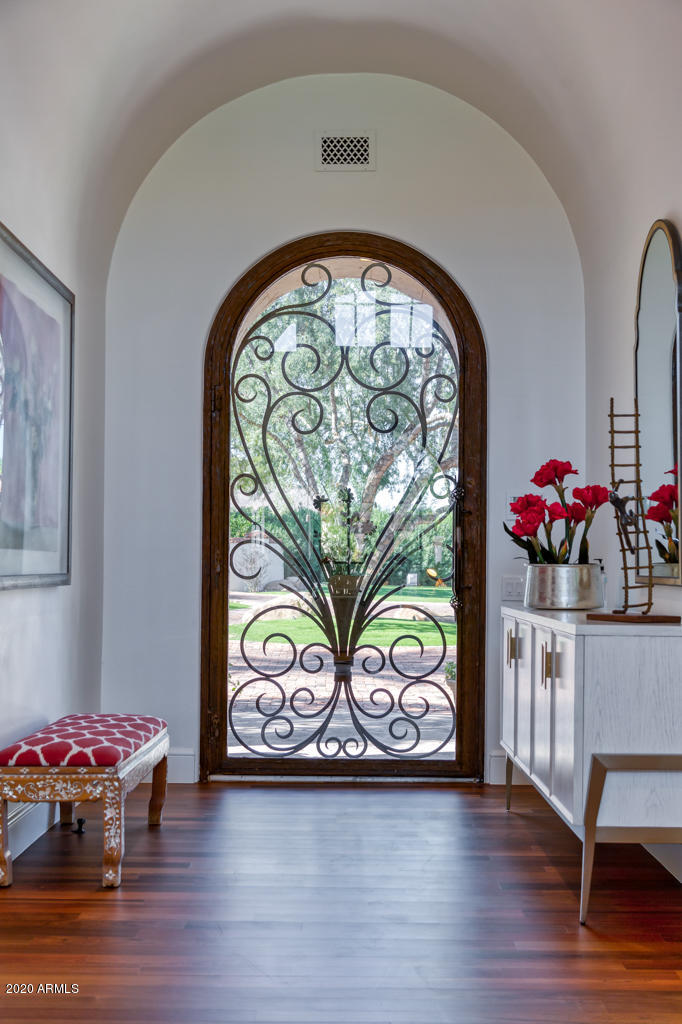 2 Private Listing