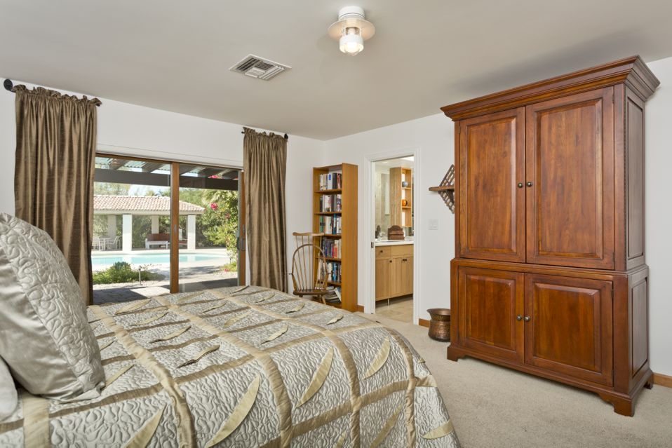 3801 E San Miguel