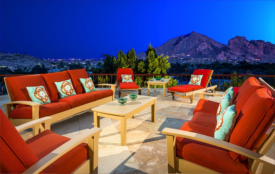 4541 E.  Moonlight Way