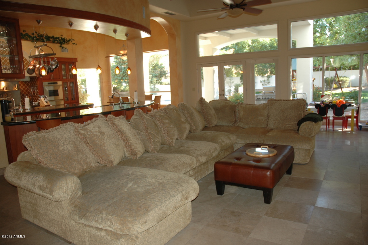 5400 E Desert Jewel Dr