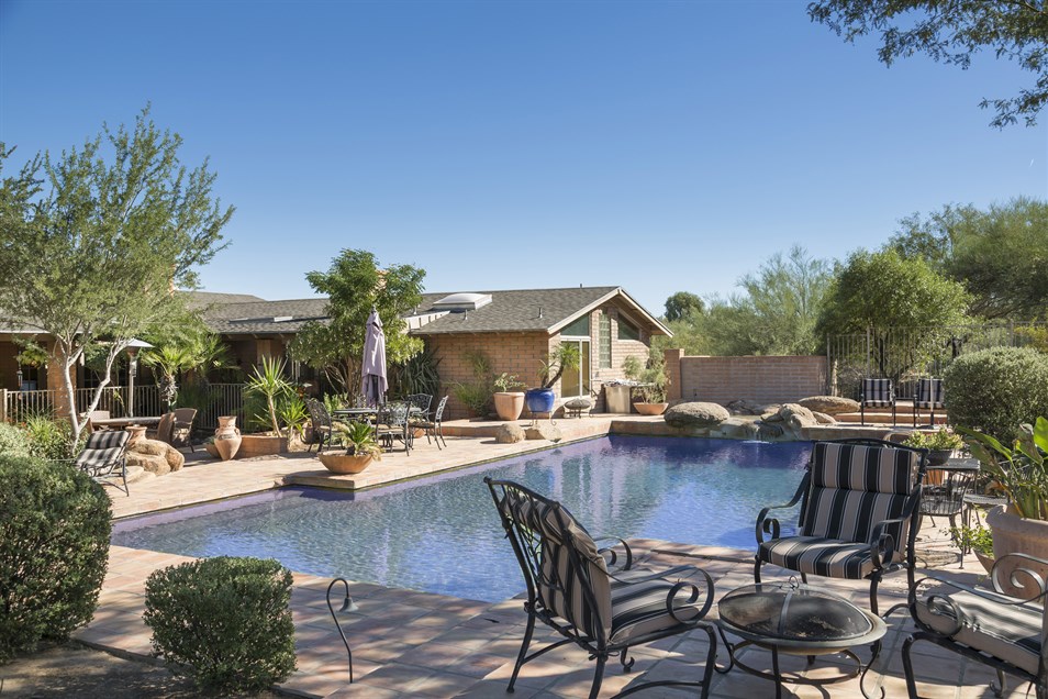6111 N Nauni Valley Dr