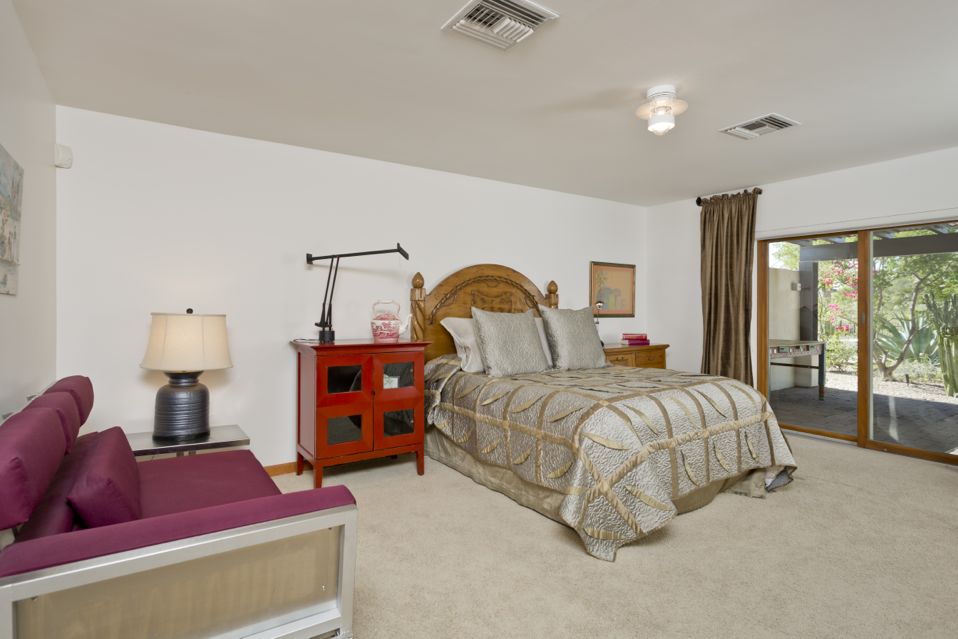 3801 E San Miguel