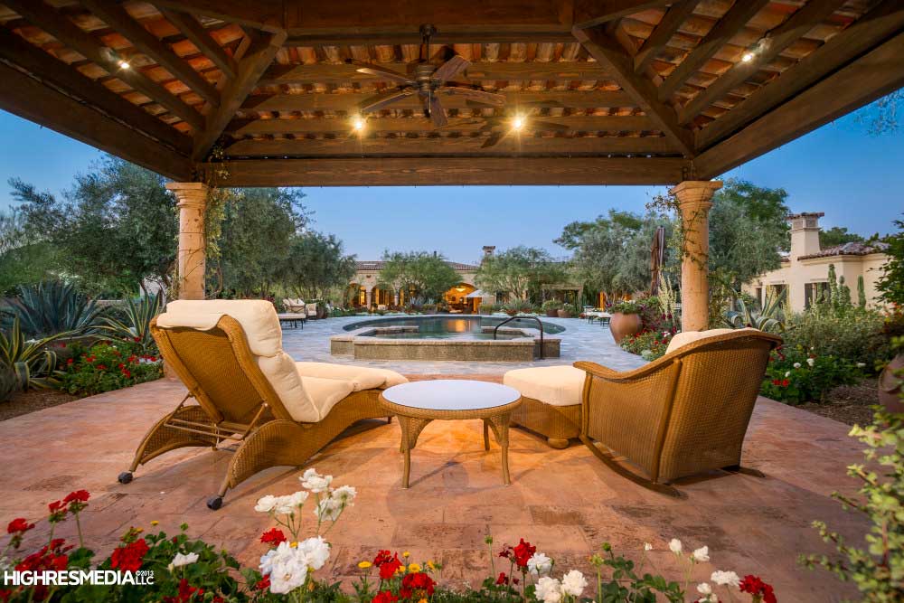 3 Private Listing