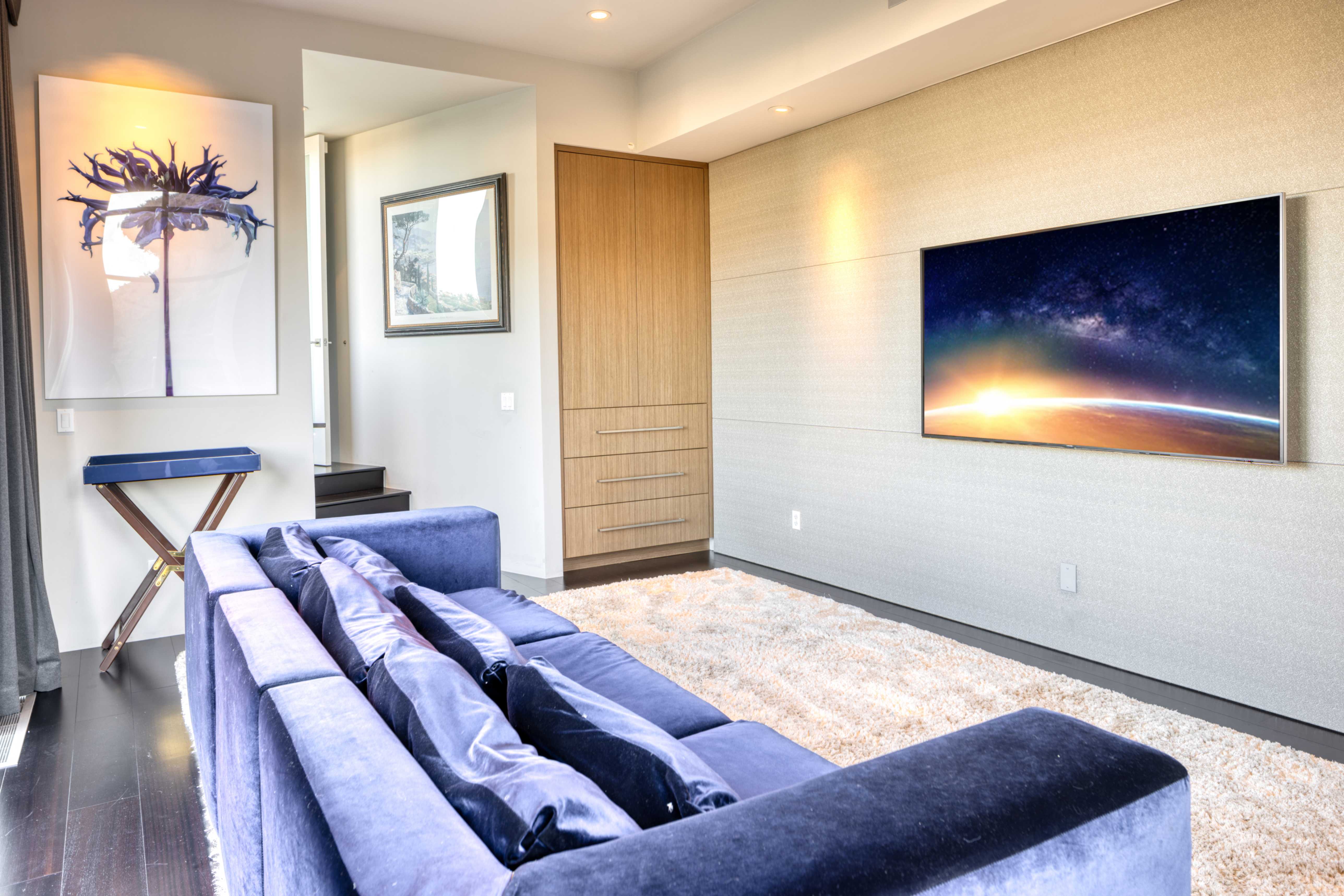 Private Listing