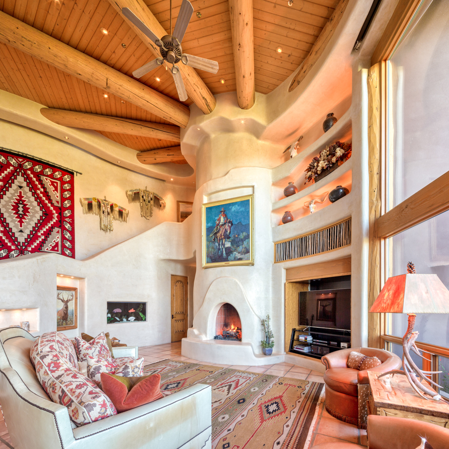 1 Pueblo Estate