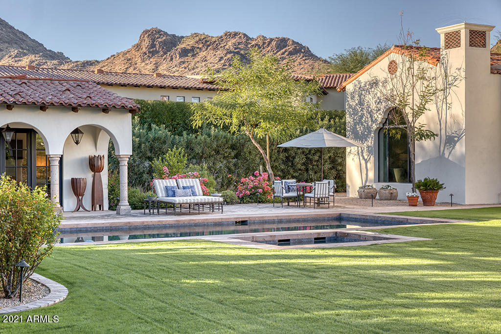 2 Private Listing