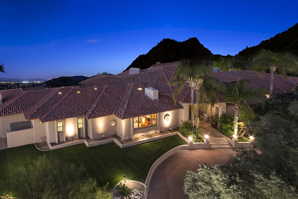 5410 E. Roadrunner Rd.