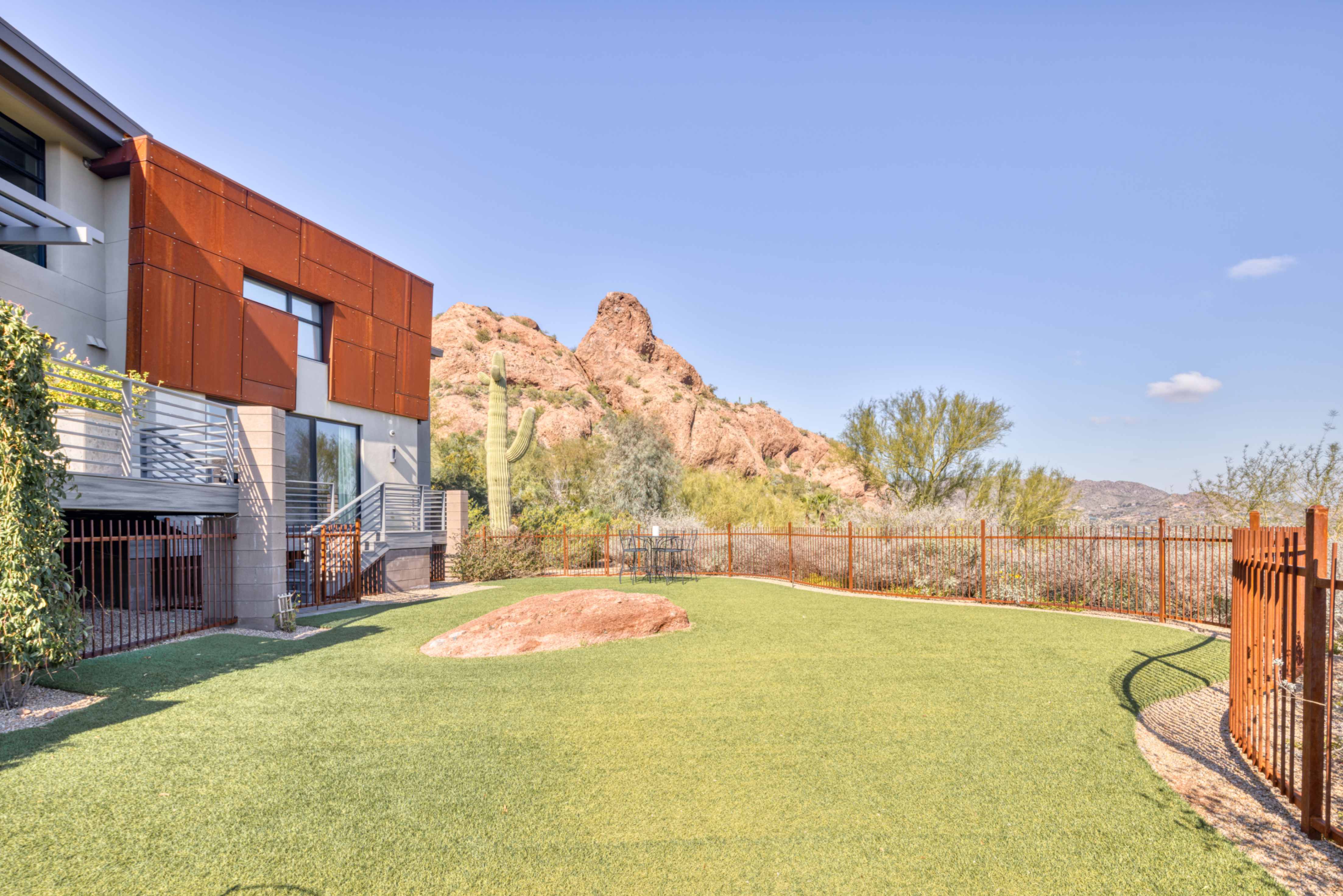 Private Listing