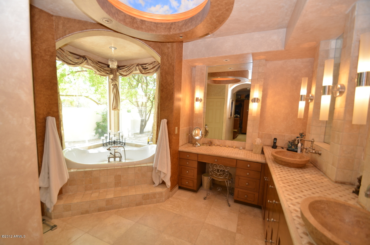 5400 E Desert Jewel Dr