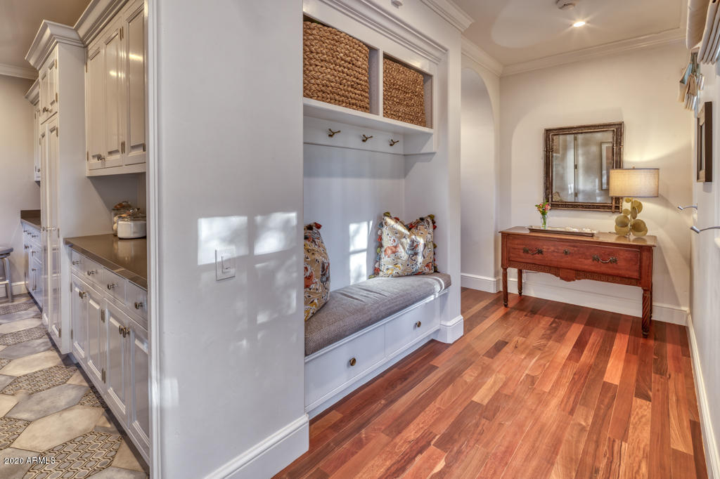 2 Private Listing