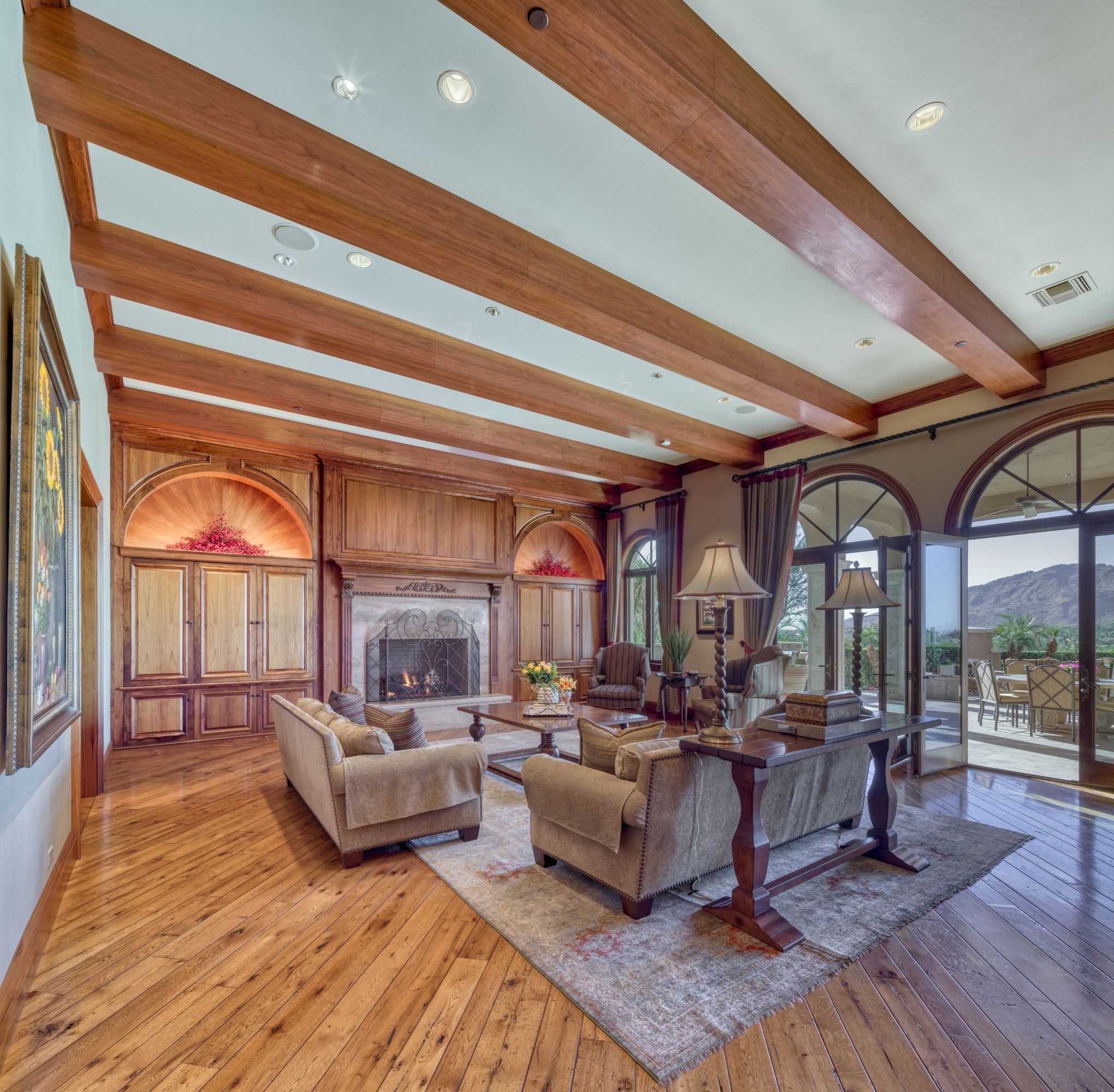 1 Private Listing