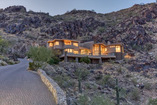 4 Private Listing