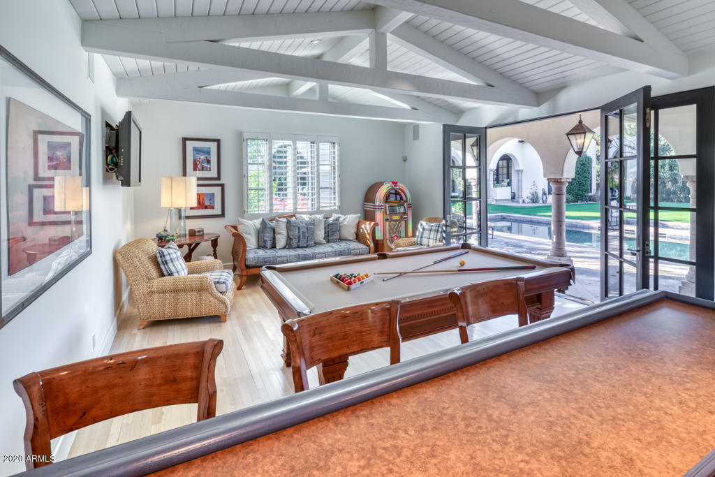 2 Private Listing