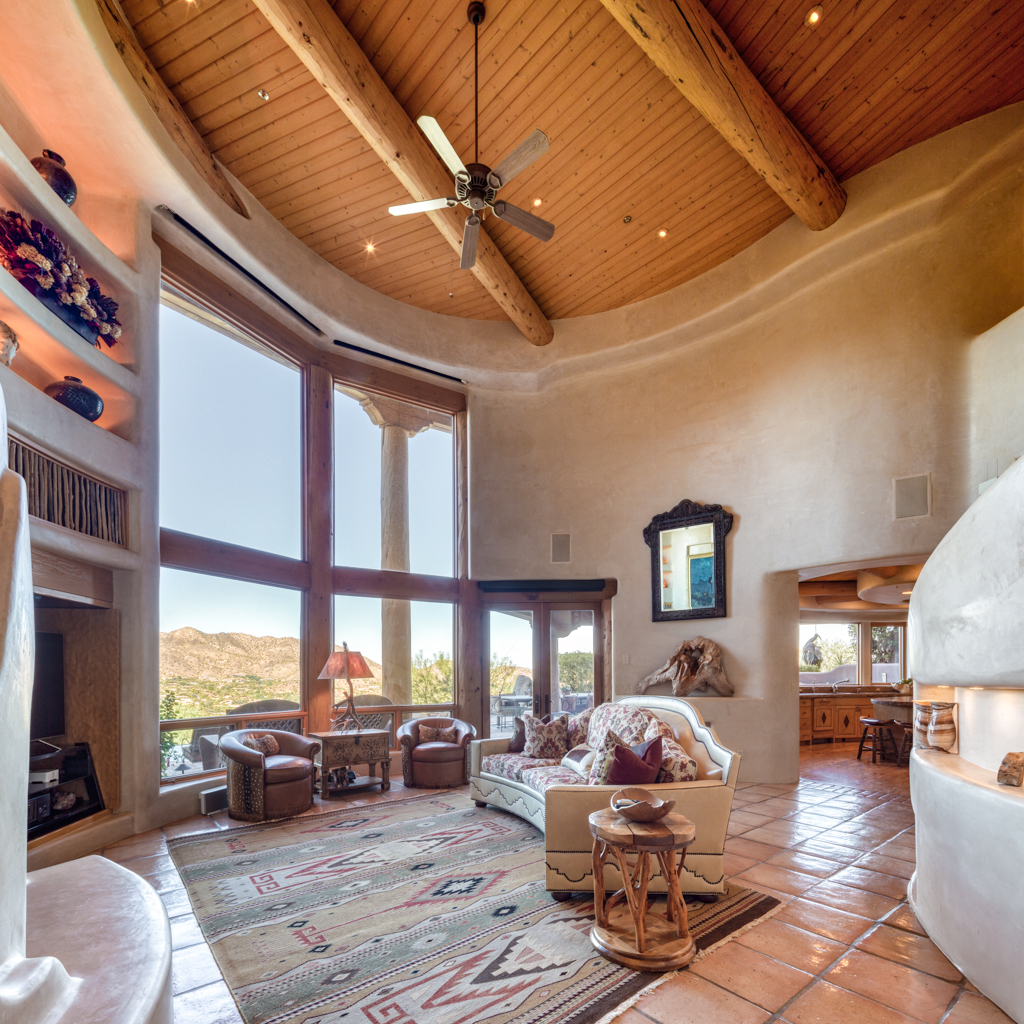 1 Pueblo Estate