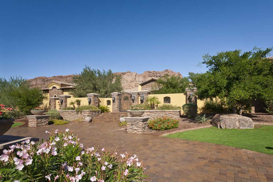 4838 E Palomino Rd