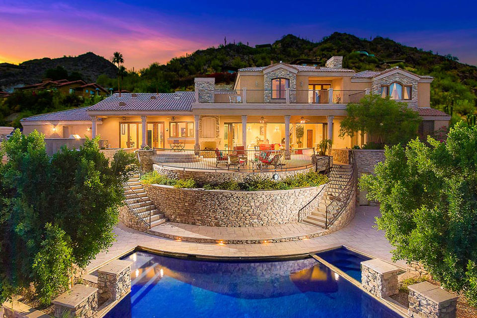 4541 E.  Moonlight Way