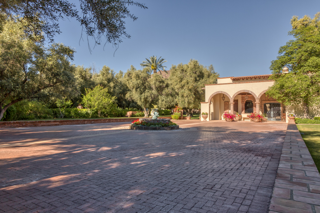 2 Private Listing