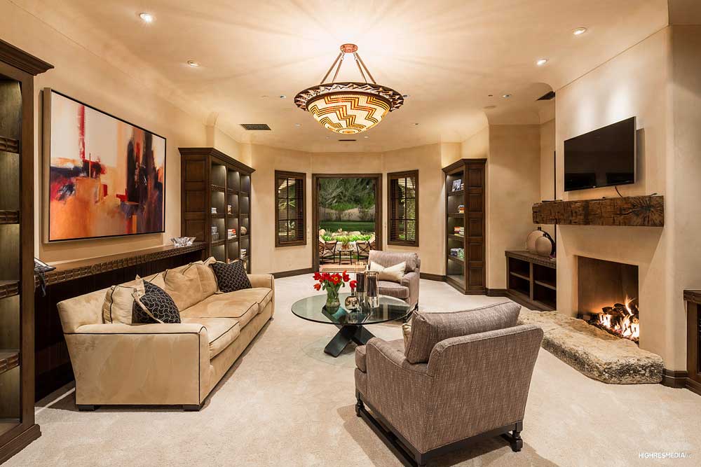 3 Private Listing