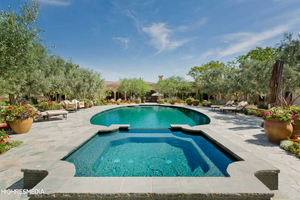 3 Private Listing