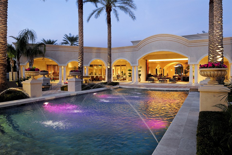 6347 East Royal Palm