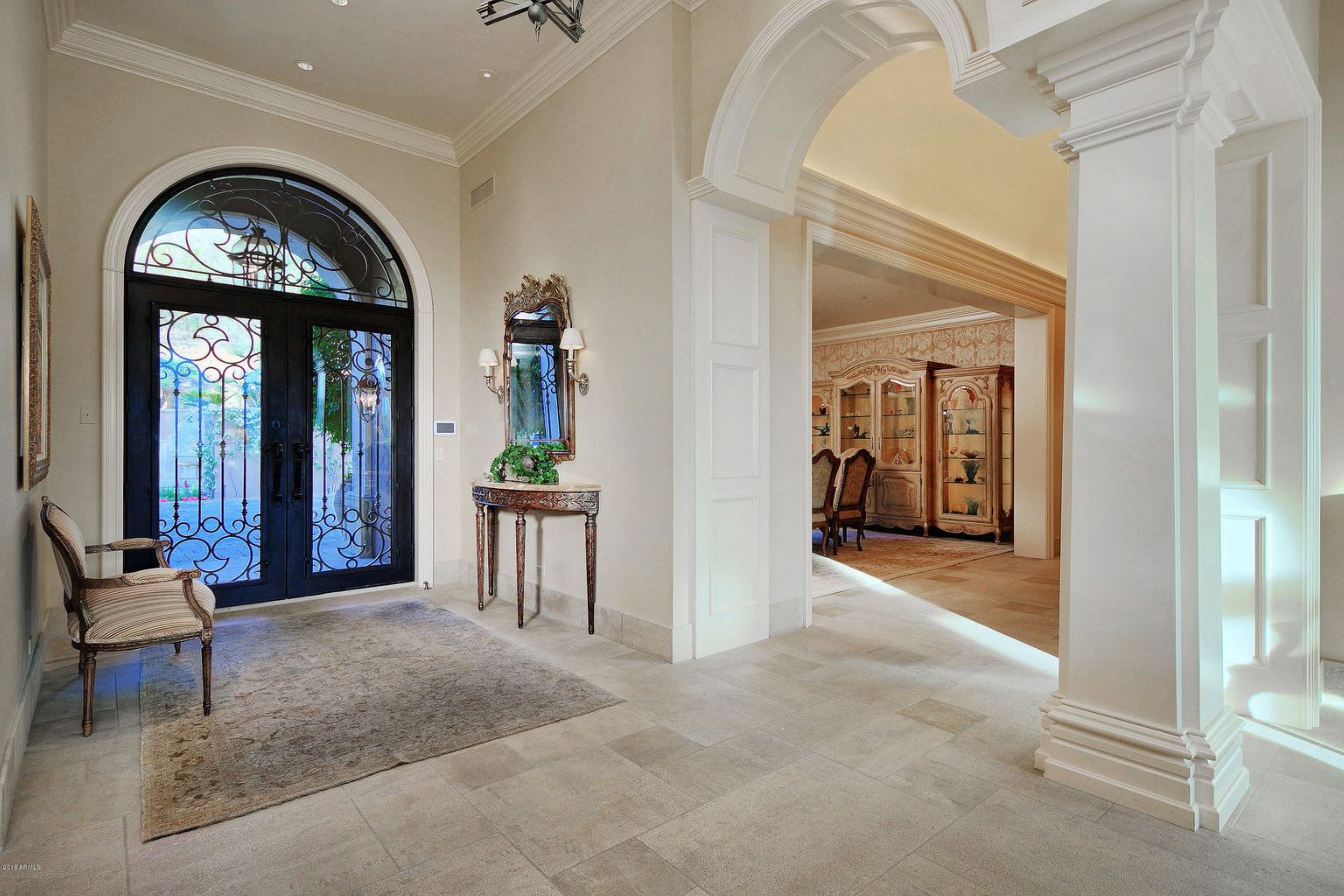 1 Private Listing