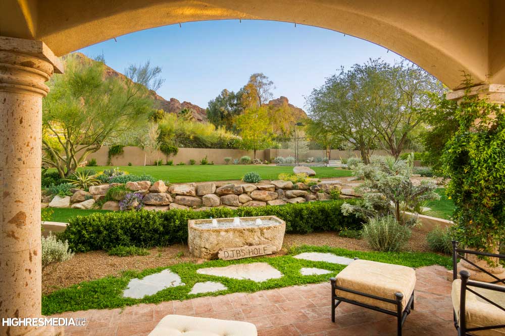 3 Private Listing