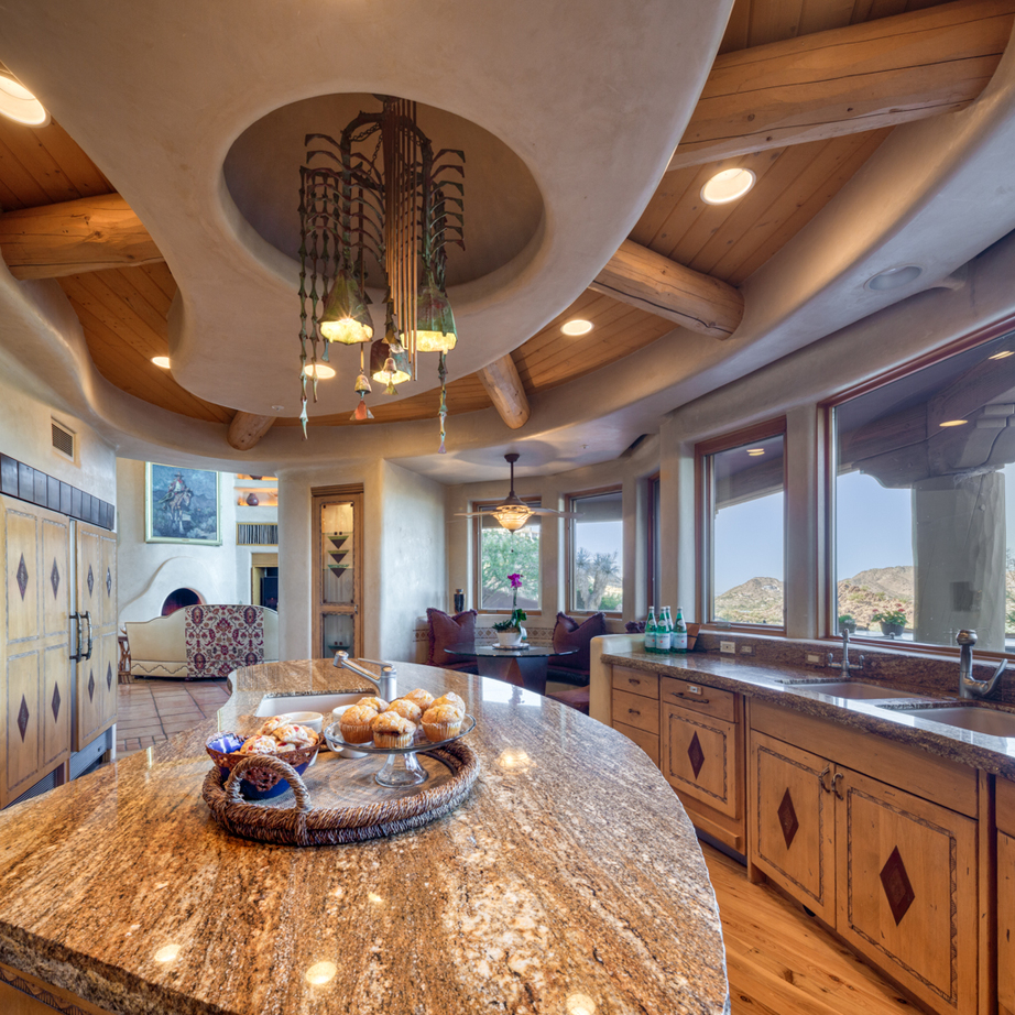 1 Pueblo Estate
