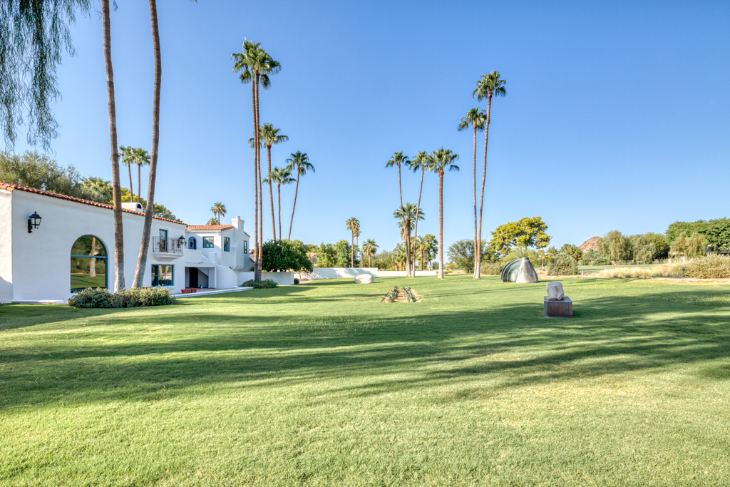 7511 N Eucalyptus Dr.